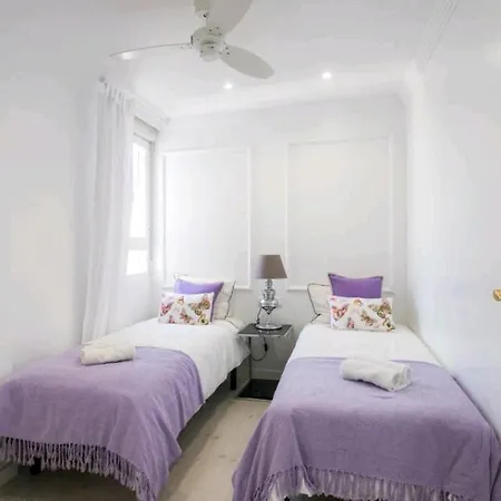 Stylish Flat Next To Marina アパート