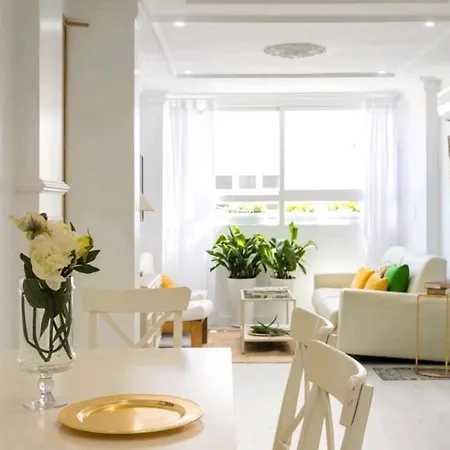 Stylish Flat Next To Marina *