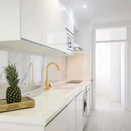 Stylish Flat Next To Marina アリカンテ